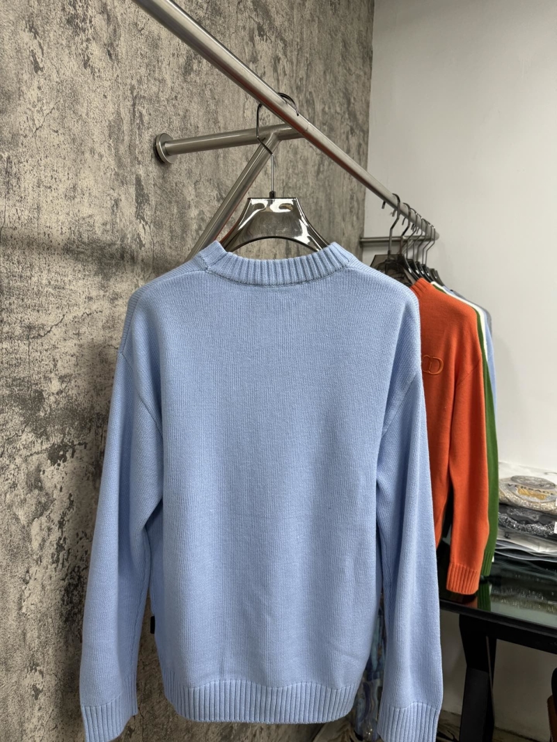 Pra*a sweater